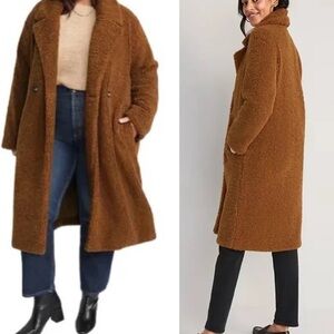 Old Navy Women's Tan Teddy Jacket size Large Tall
